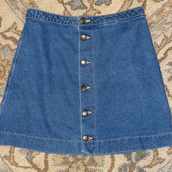 American Apparel Button Front Denim Skirt - Picture 10 of 10